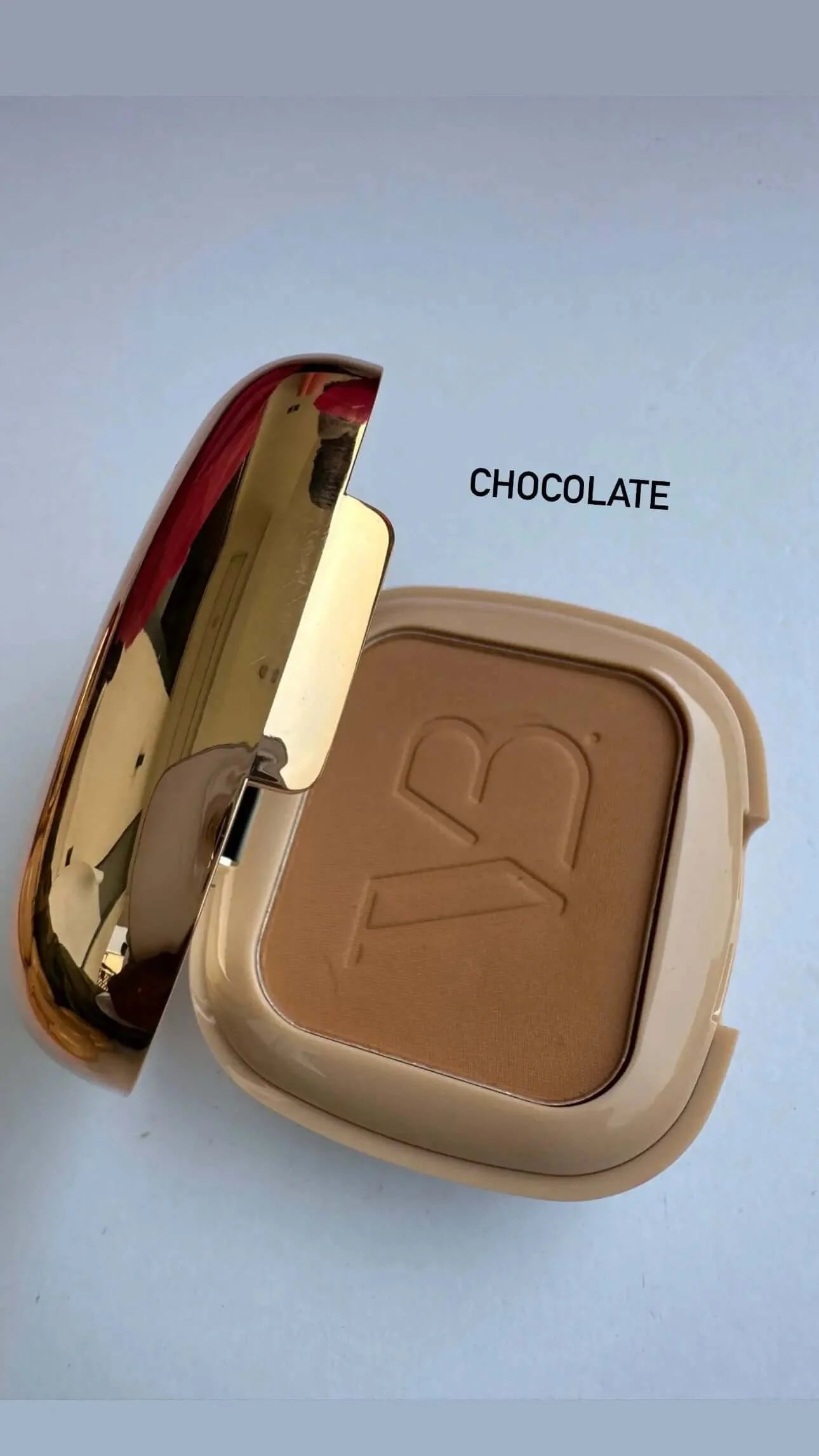 Vee Beauty Mattifying Powder for Black Skin