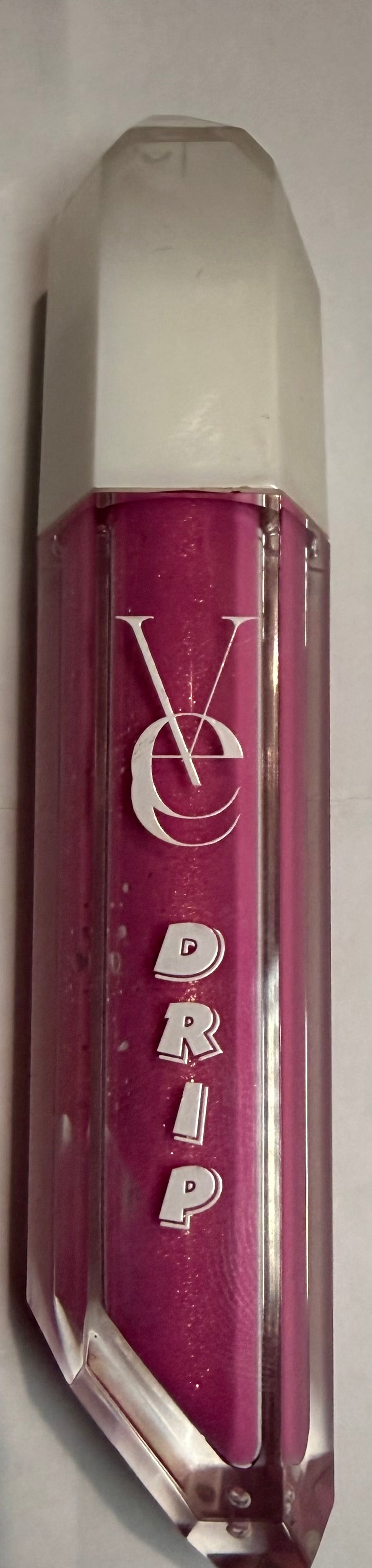 Gloss matte  Drip glosss Vee beauty