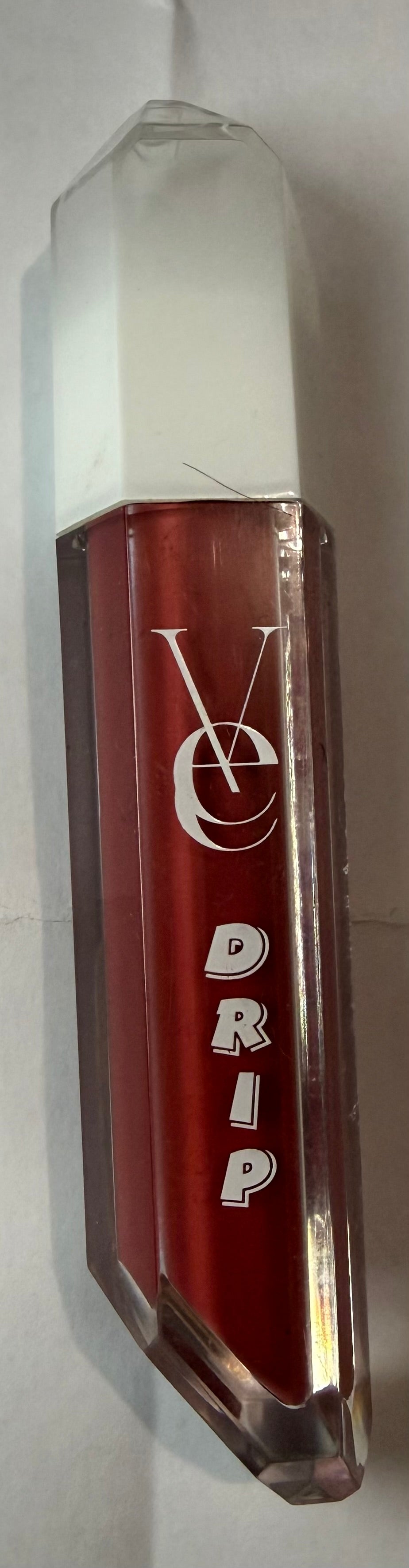 Gloss matte  Drip glosss Vee beauty