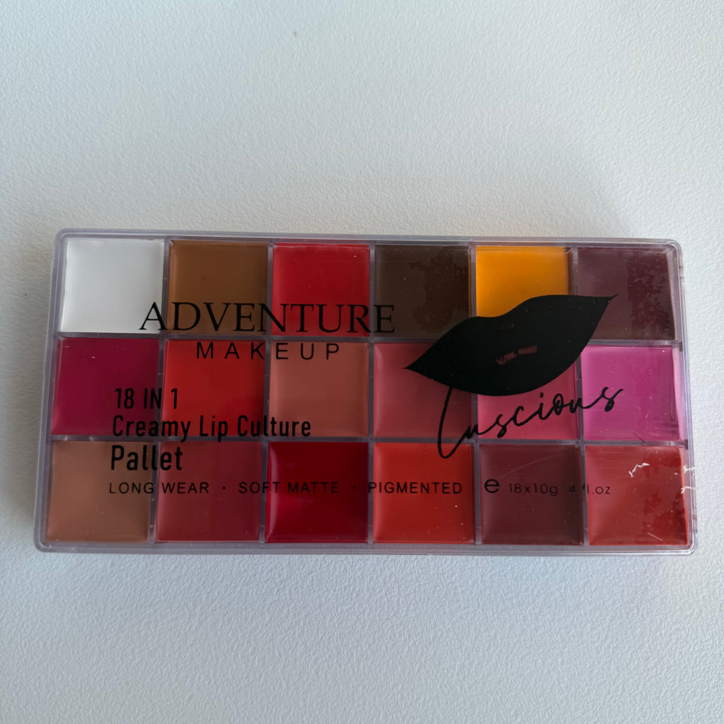 Palette rouge à lèvres 18-en-1 “Creamy Lip Culture- ADVENTURE
