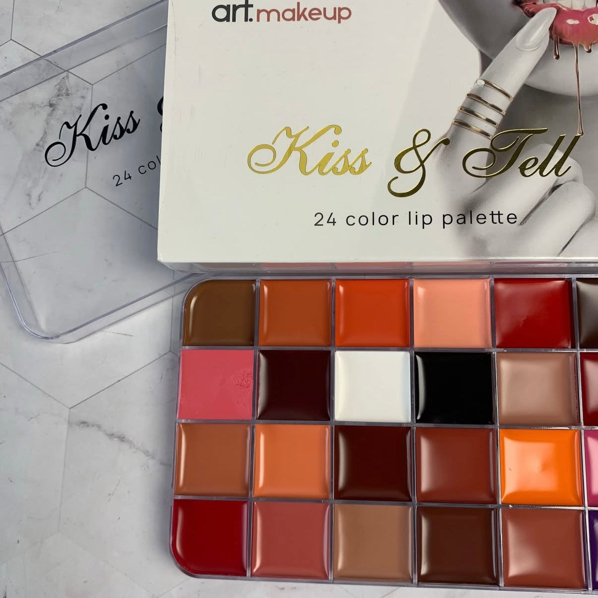 Palette de 24 Rouges à Lèvres Kiss & Tell –  Art.makeup