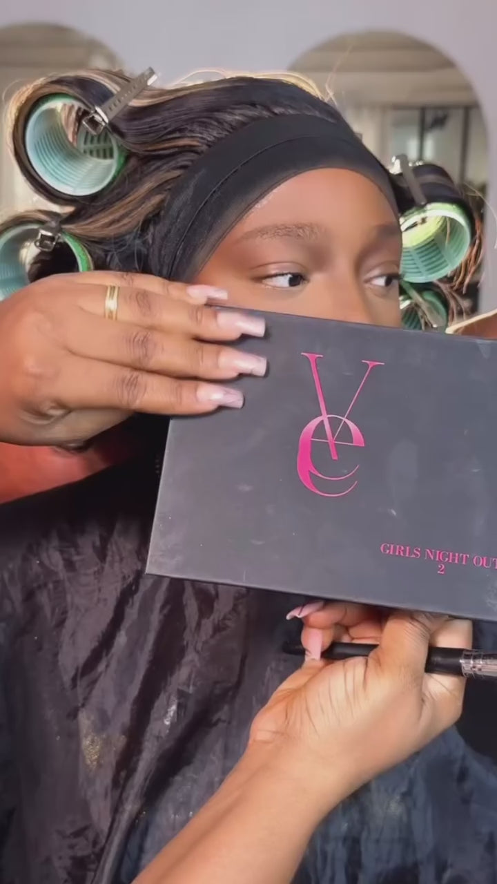 Vee Beauty blush &amp; bronzer palette