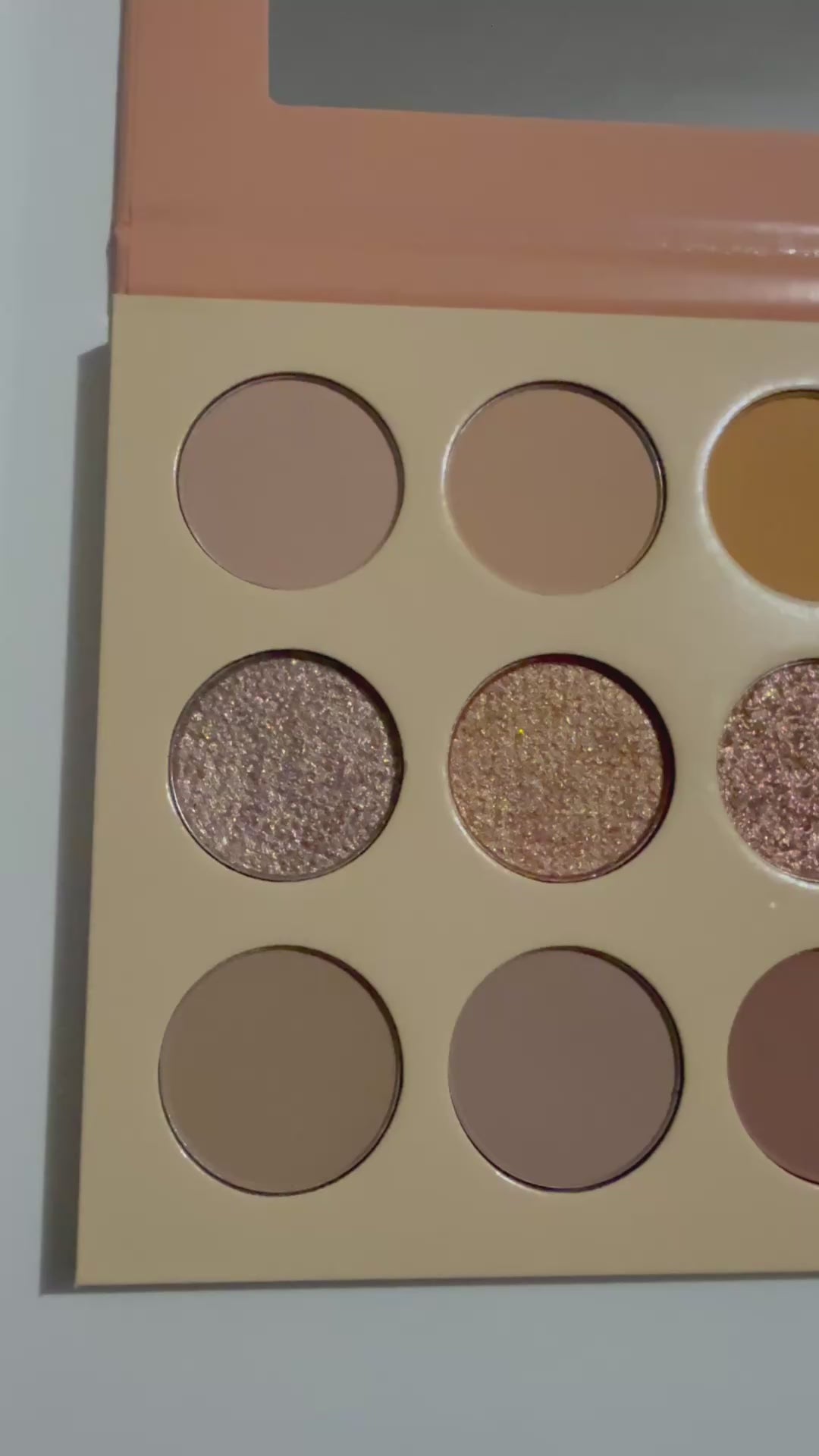 Fard à paupière Annie’s Beauty – Nudes Happy Bride Palette